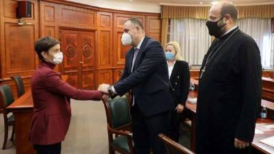 Брнабич поздравила сербов с победой на местных выборах в...