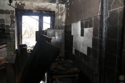 В Гродно на пожаре спасен мужчина. Пятерых жильцов эвакуировали