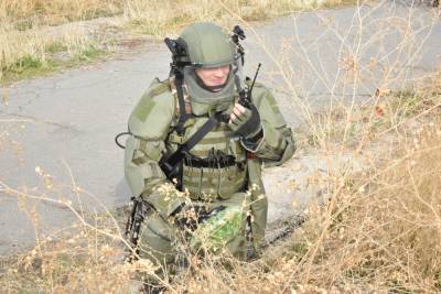 Саперы ВС России завершают очистку северного Степанакерта от мин и снарядов