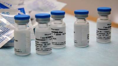 Аргентина одобрила использование российской вакцины oт коронавирусa