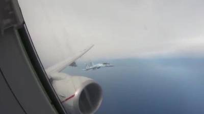 ВМС США показали самый опасный маневр истребителя Су-35 в 2020 году