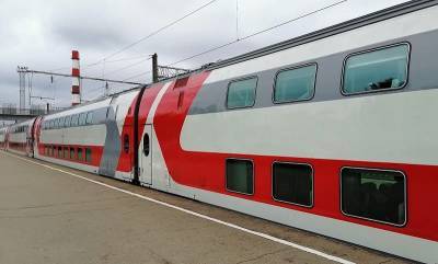 Пассажиры могут чаще путешествовать между Москвой и Смоленском на двухэтажных поездах в декабре-январе