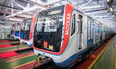 Посвященный врачам тематический поезд запустят в московском метро в 2021 году