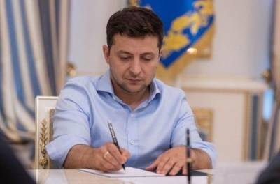 Закон об особом статусе Донбасса преодолел последний барьер