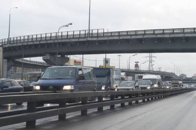 Крымским властям хотят разрешить выбирать подрядчиков для содержания дорог в особом порядке