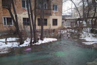 Мэрия: Аварию с зеленой водой в центре Рязани устранили