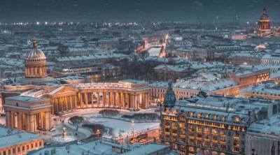 Где остановиться и чем заняться в новогоднем Санкт-Петербурге