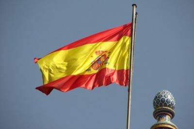 СМИ: испанские курсанты спели фашистский гимн на празднике