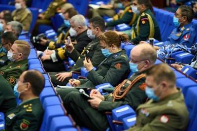В Генштабе ВС РФ отмечают усиление провокаций НАТО у границ РФ