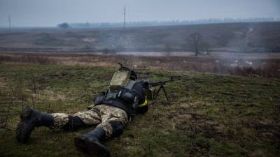 На Донбассе военный ВСУ подорвался на неизвестном устройстве: первые детали