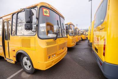 Новые школьные автобусы получили в районах Татарстана