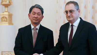 Заместители глав МИД РФ и Японии обсудили продвижение политического диалога