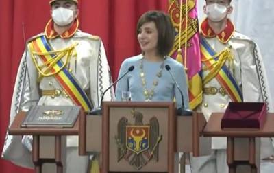 Президент Молдовы на инаугурации сказала фразу на украинском языке