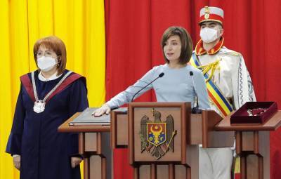 Санду рассказала, зачем хочет распустить парламент Молдовы