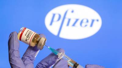 Во Франции разрешили использовать вакцину Pfizer от COVID-19