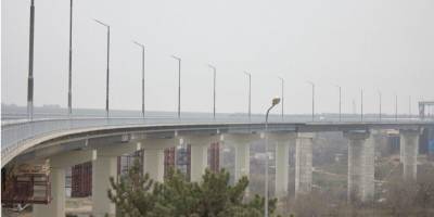 «Флагман мостового проекта». Зеленский открыл в Запорожье балочный мост на остров Хортица