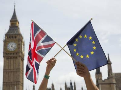 Жесткого Brexit не будет. Великобритания и ЕС заключили торговую сделку