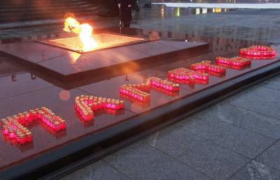 Патриотический проект «Память сердца» завершился у столичного обелиска на Площади Победы