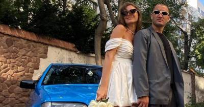 Недавно женившийся солист группы «Грибы» Юрий Бардаш во второй раз стал отцом