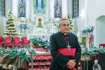 Глава белорусских католиков назвал изгнание из страны своим крестом