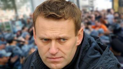Треть россиян назвала "дело Навального" постановкой