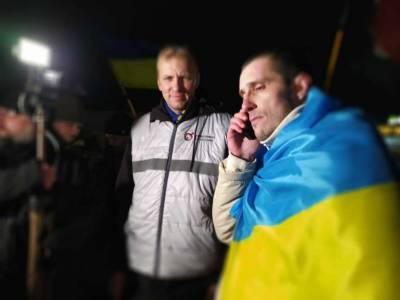 Еще один политзаключенный вернулся в Украину из московских застенков