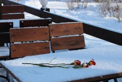 Власти Петербурга разрешили открыть зимние террасы на время праздников