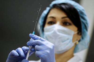 Киев договаривается с Китаем по поставкам вакцины от COVID-19
