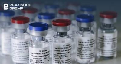 Казанский врач рассказал, как привился вакциной от коронавируса