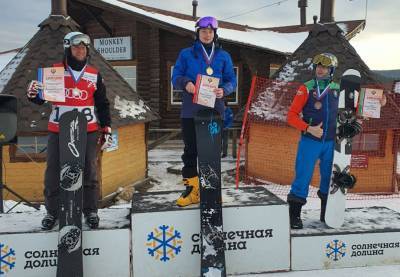 Сахалинец завоевал золото чемпионата России по парасноуборду
