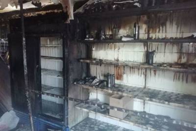В селе в Бурятии сгорел продовольственный магазин вместе с товаром