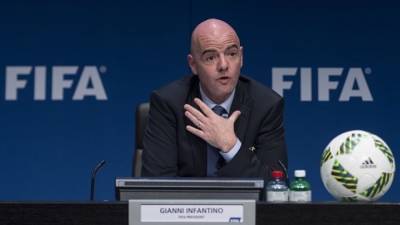 ФИФА перенесла два чемпионата 2021 года из-за пандемии COVID-19 на 2023 год