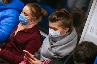 Попова заявила, что принятые меры против COVID-19 снизили заболеваемость ОРВИ втрое