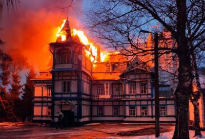 Пожар в детском санатории под Волховом потушили утром 25 декабря