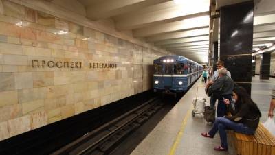 Проектирование продолжения "красной" линии метро Петербурга отложили на год