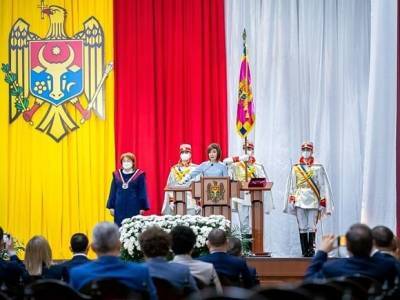 Новая президент Молдавии считает государственным языком страны румынский
