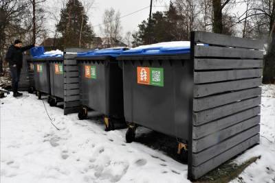 Новые евроконтейнеры с куар-кодом появились в Карелии