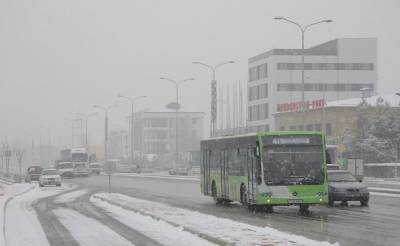 В Узбекистан снова идут похолодание и снег. Синоптики рассказали о погоде в ближайшие дни