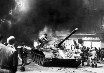 Парламент Чехии признал вторжением и оккупацией события 1968 года