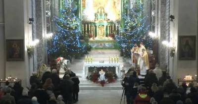 В Киеве началась Рождественская Месса: онлайн-трансляция