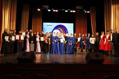 Фестиваль народного творчества в Грозном завершился гала-концертом - nazaccent.ru - респ. Чечня - Грозный