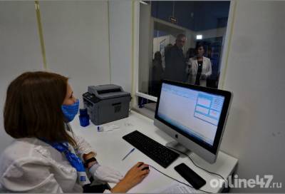 Около 700 жителей Ленобласти получили новую «цифровую» профессию в 2020 году