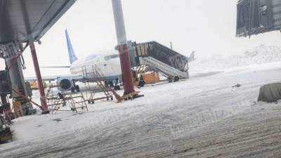Видео с места ЧП с пассажирским Boeing в столичном «Внуково»