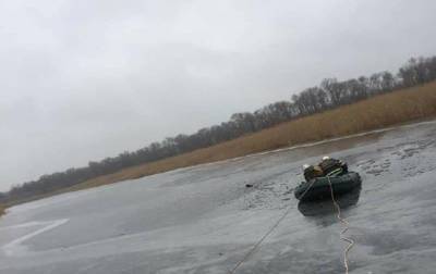 В Черкасской области два рыбака спасли подростка, а сами утонули