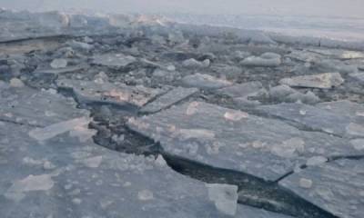 В Черкасской области под ногами людей треснул лед – они ушли под воду: детали трагедии