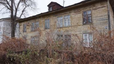 Минстрой: на расселение аварийного жилья требуется 2,3 трлн рублей