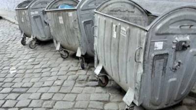 В Харькове в контейнере с мусором нашли труп бездомного