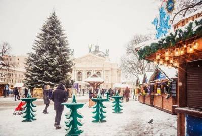 Праздники во Львове: катаемся на коньках, варим тайное зелье и колядуем