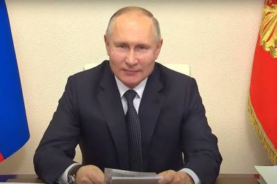 Попросившему у Путина акции «Газпрома» школьнику подарили пряник и портрет президента
