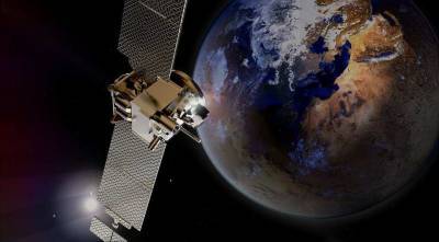 Япония первой в мире запустит в космос деревянный спутник